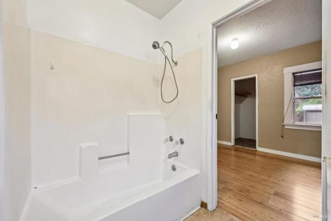 1127 Cleveland Avenue Santa Rosa CA 95401