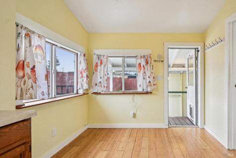 1127 Cleveland Avenue Santa Rosa CA 95401