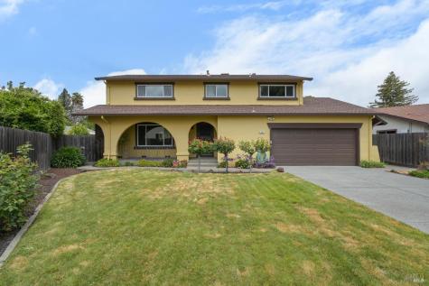717 Glenhill Court Novato CA 94947