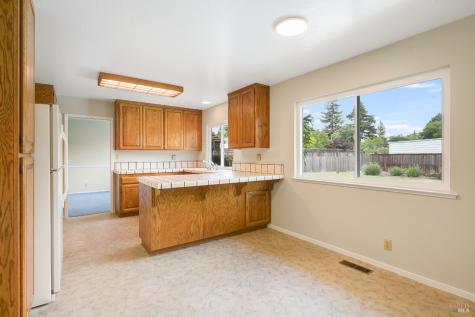 717 Glenhill Court Novato CA 94947