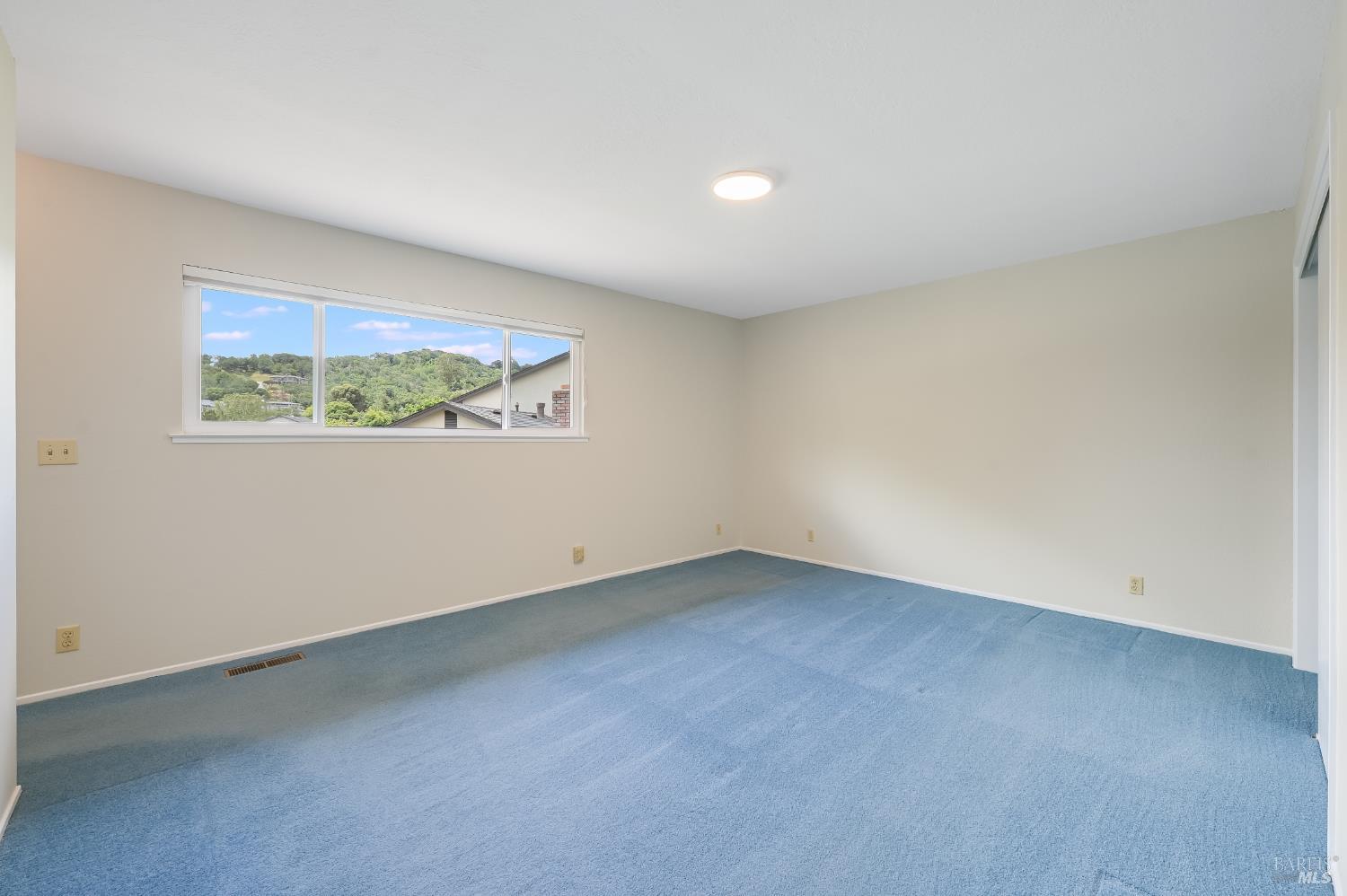 717 Glenhill Court Novato CA 94947