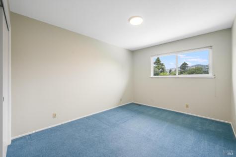 717 Glenhill Court Novato CA 94947