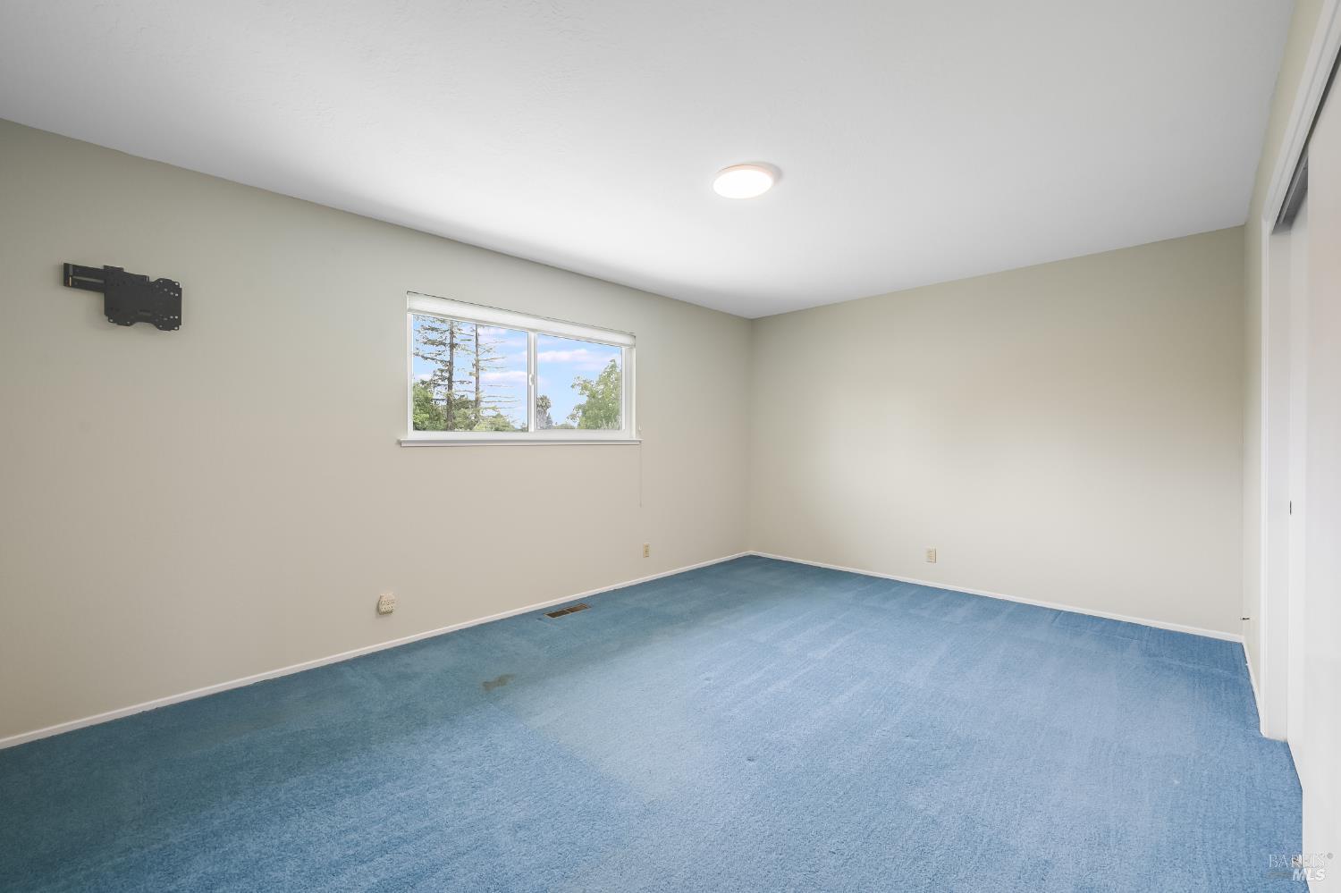 717 Glenhill Court Novato CA 94947