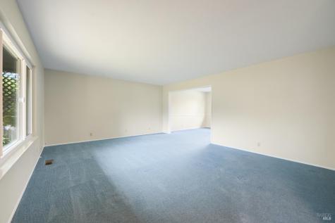717 Glenhill Court Novato CA 94947