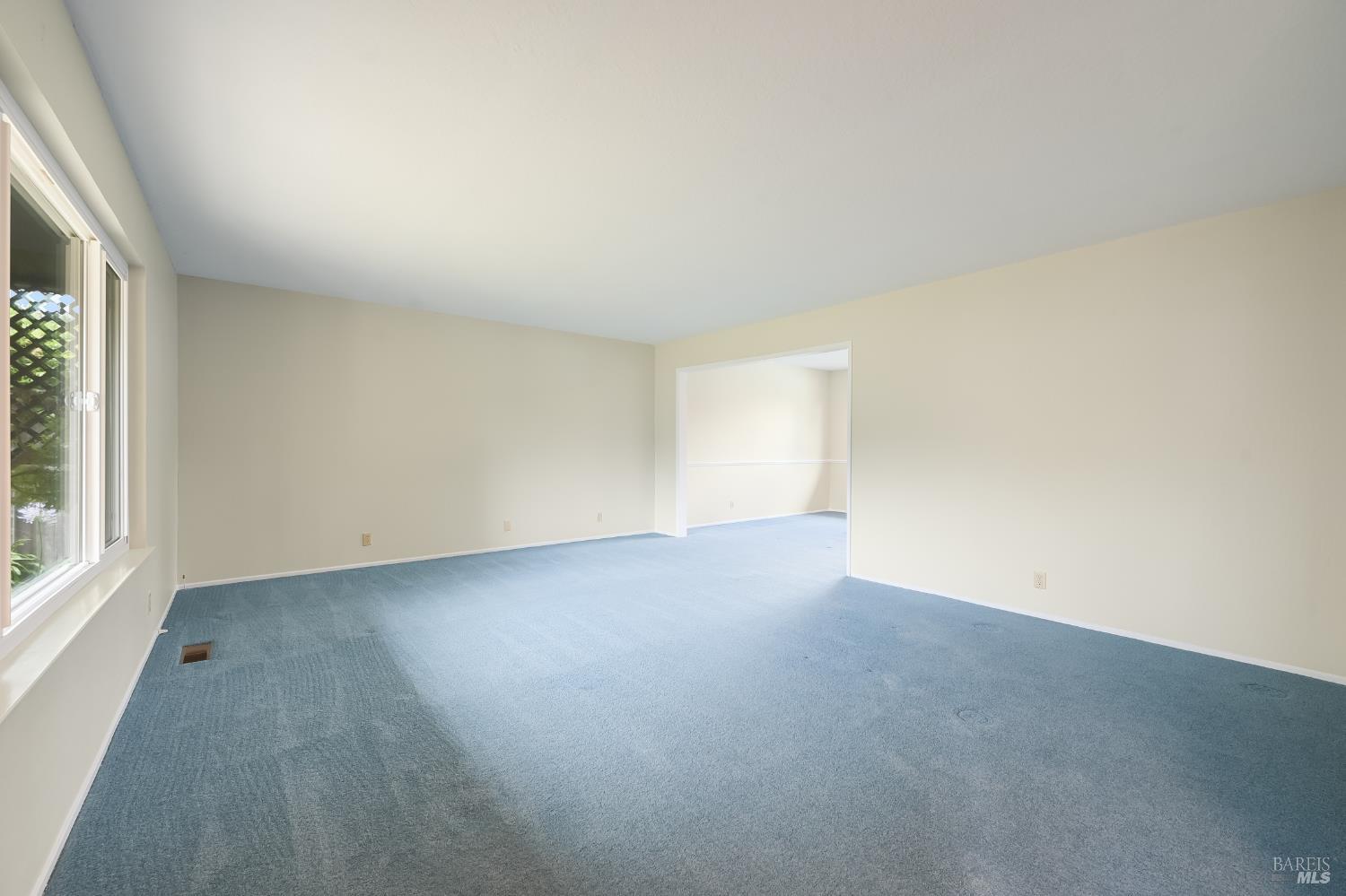 717 Glenhill Court Novato CA 94947