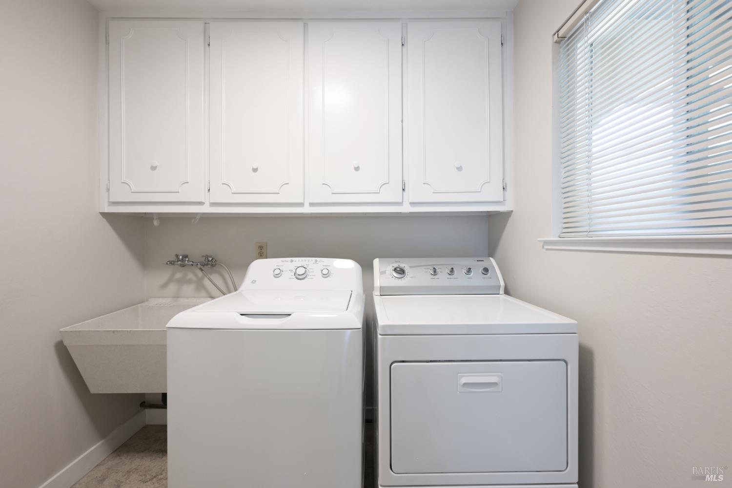 717 Glenhill Court Novato CA 94947