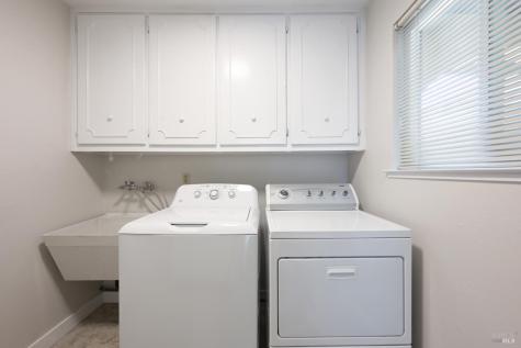 717 Glenhill Court Novato CA 94947