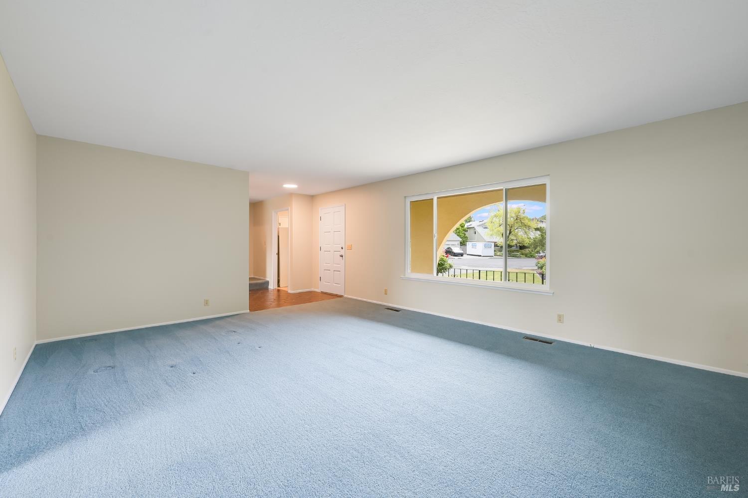 717 Glenhill Court Novato CA 94947
