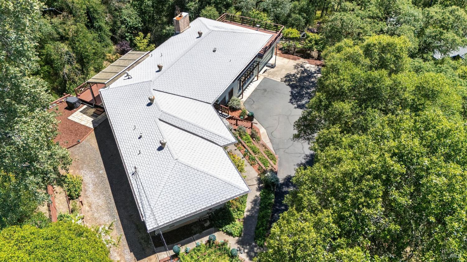 891 Isola Way Ukiah CA 95482