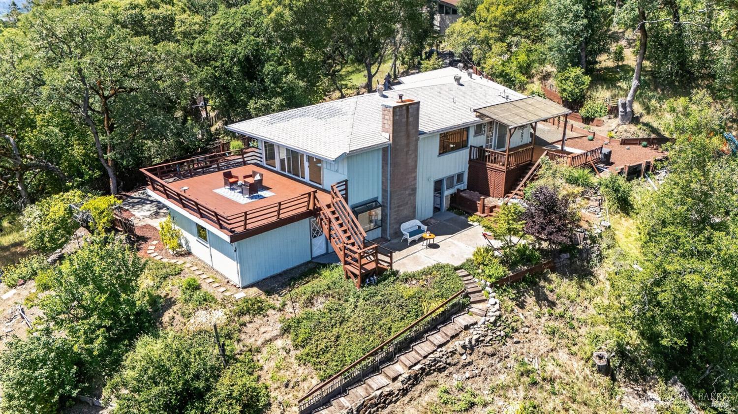 891 Isola Way Ukiah CA 95482