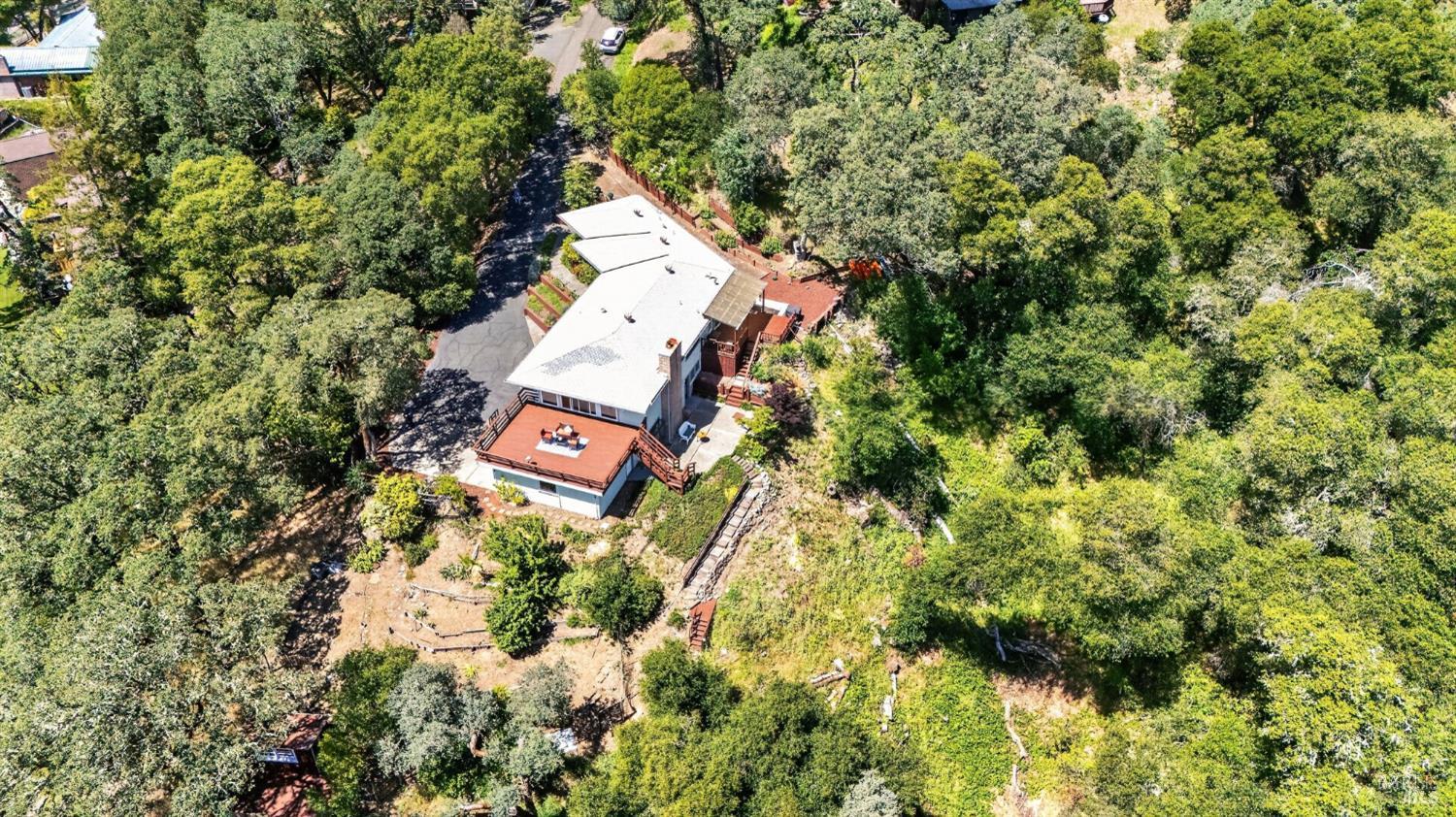 891 Isola Way Ukiah CA 95482