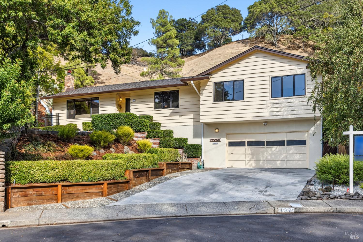 137 Gregory Drive Fairfax CA 94930
