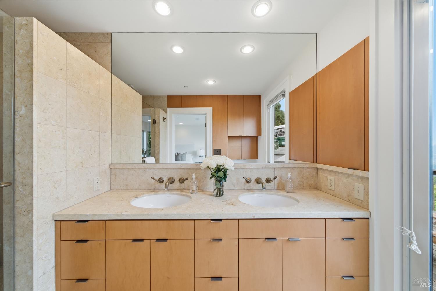11 Saint Bernard Lane Tiburon CA 94920