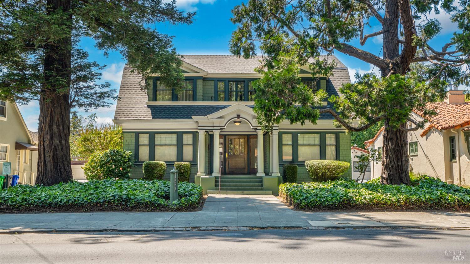 563 Jefferson Street Napa CA 94559