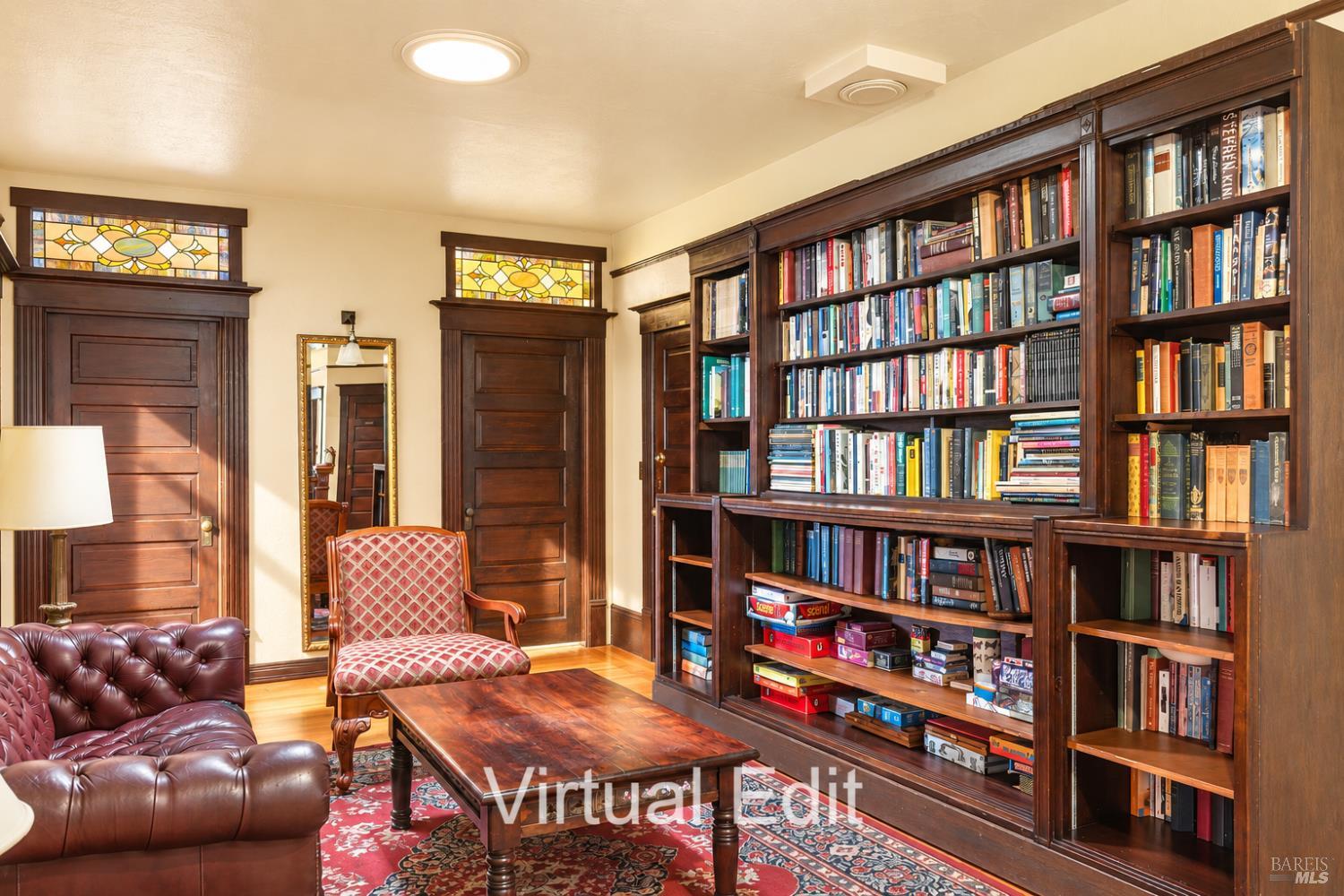 302 N Main Street Cloverdale CA 95425