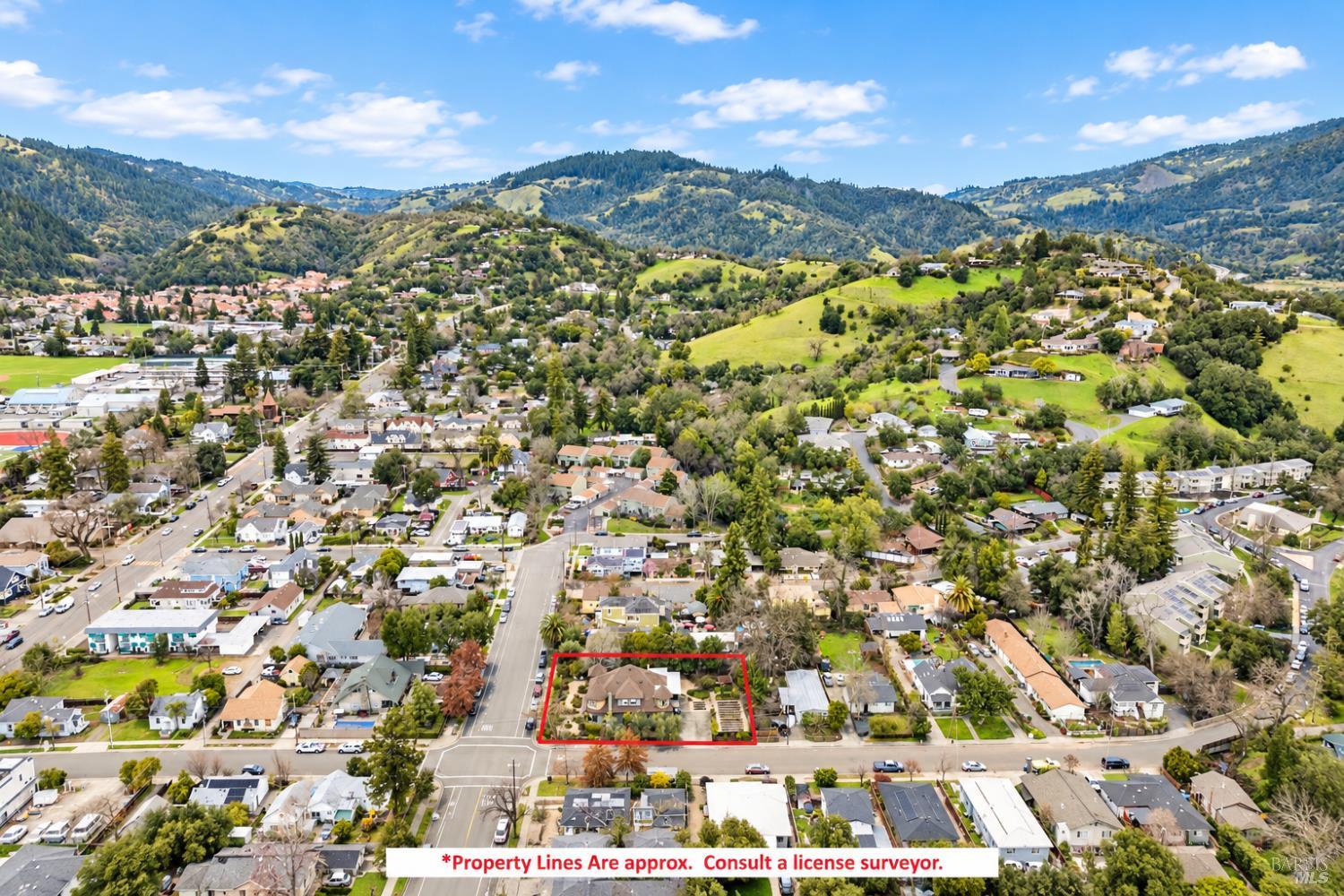 302 N Main Street Cloverdale CA 95425