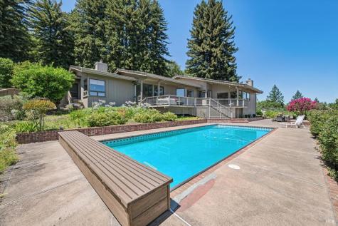 2425 Sobre Vista Road Sonoma CA 95476