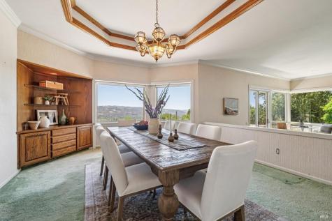 2425 Sobre Vista Road Sonoma CA 95476