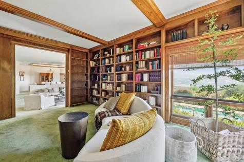 2425 Sobre Vista Road Sonoma CA 95476