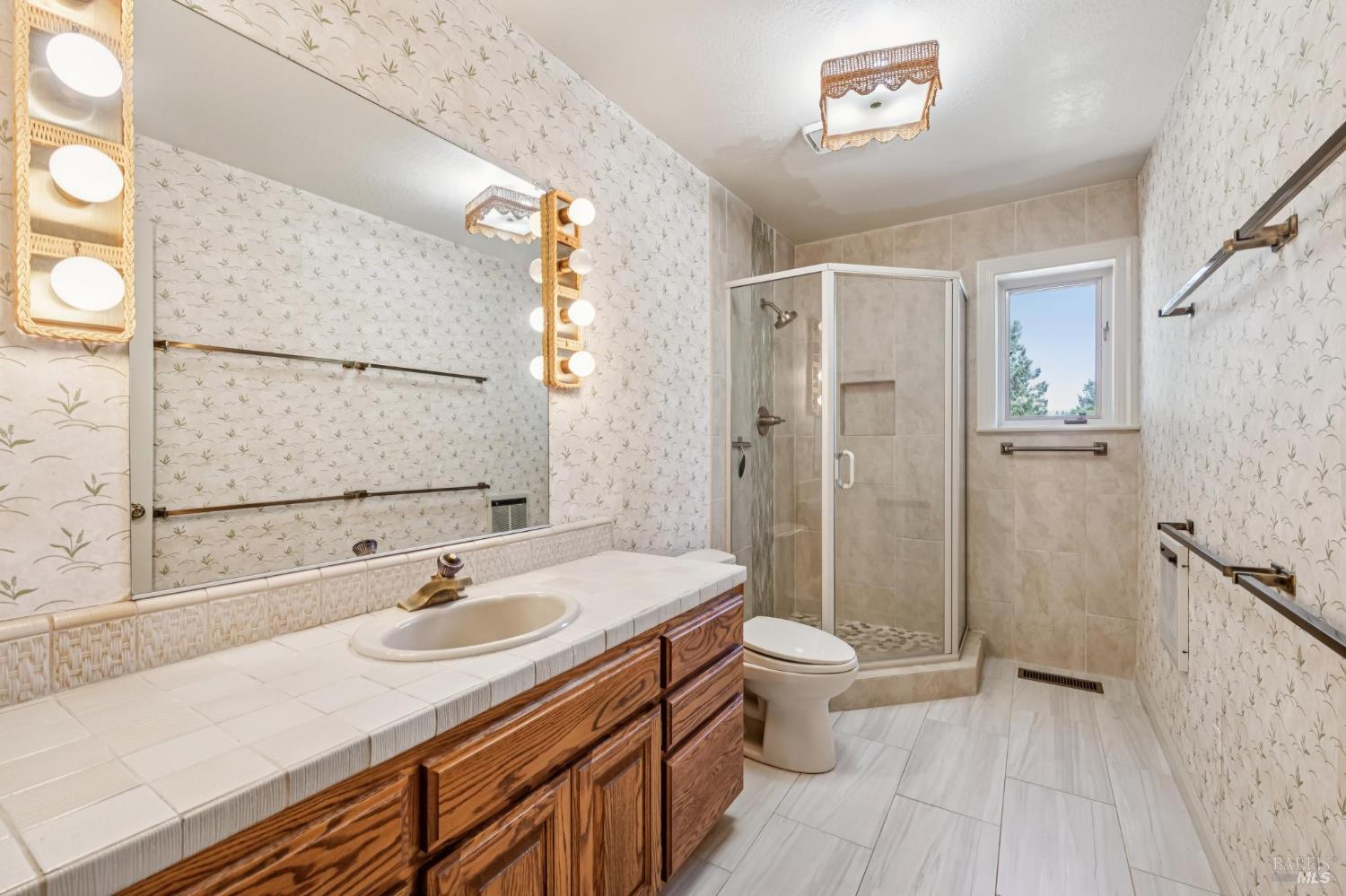 2425 Sobre Vista Road Sonoma CA 95476