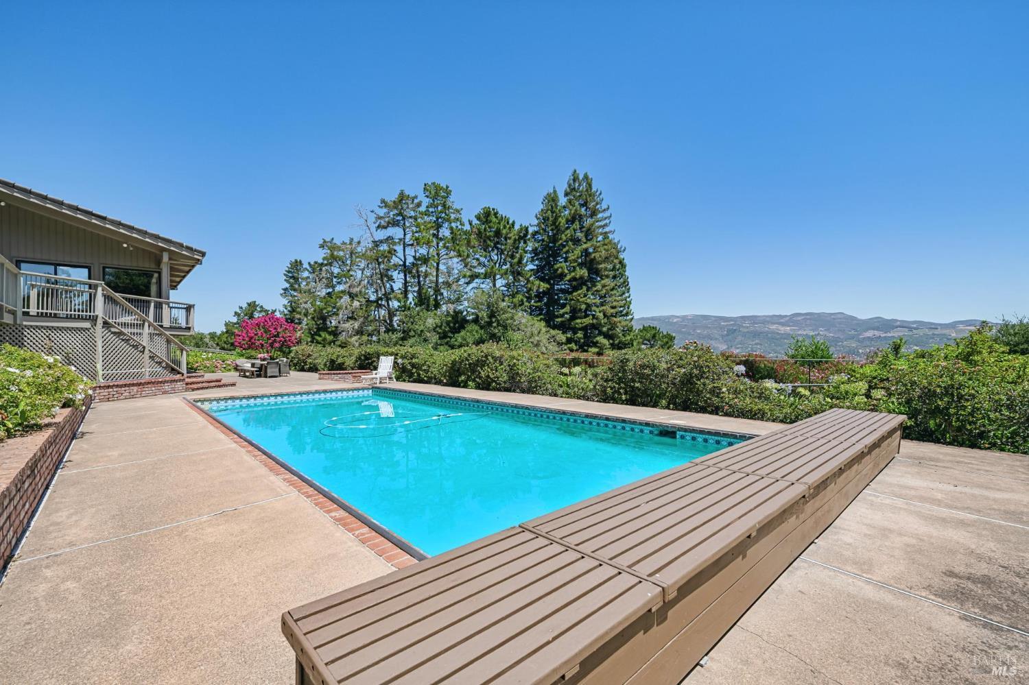 2425 Sobre Vista Road Sonoma CA 95476