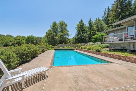 2425 Sobre Vista Road Sonoma CA 95476