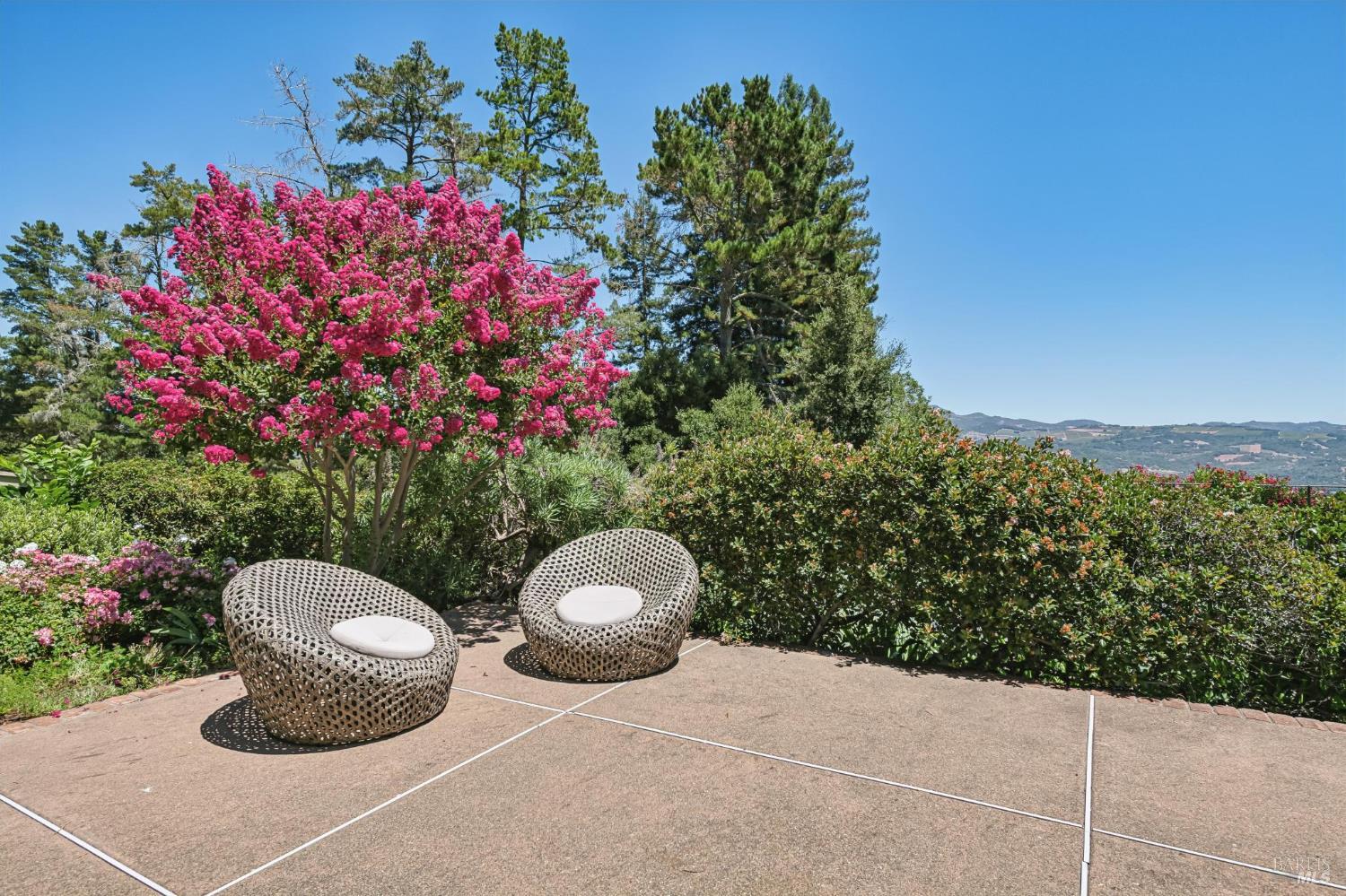 2425 Sobre Vista Road Sonoma CA 95476