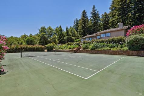 2425 Sobre Vista Road Sonoma CA 95476