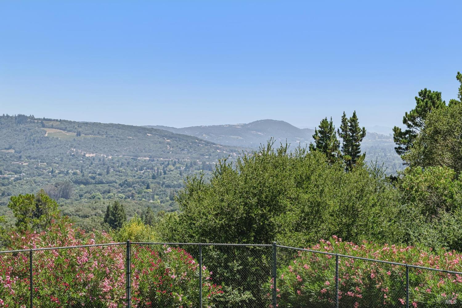 2425 Sobre Vista Road Sonoma CA 95476