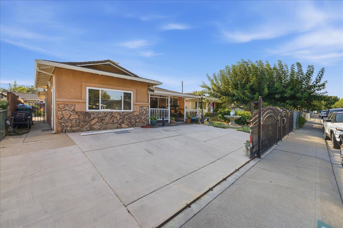 3476 E Lafayette Street Stockton CA 95205