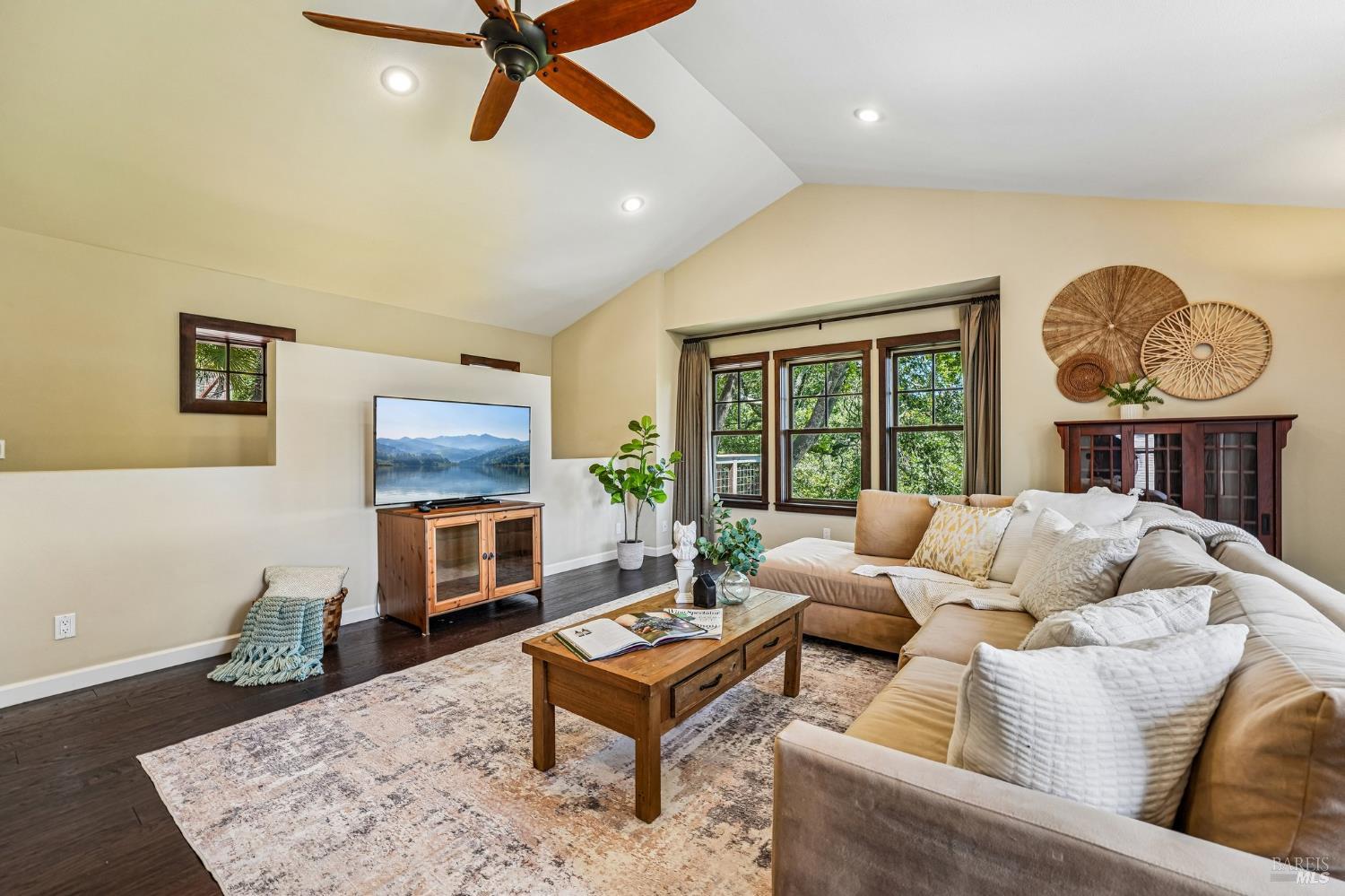 6941 Ellen Lane Forestville CA 95436