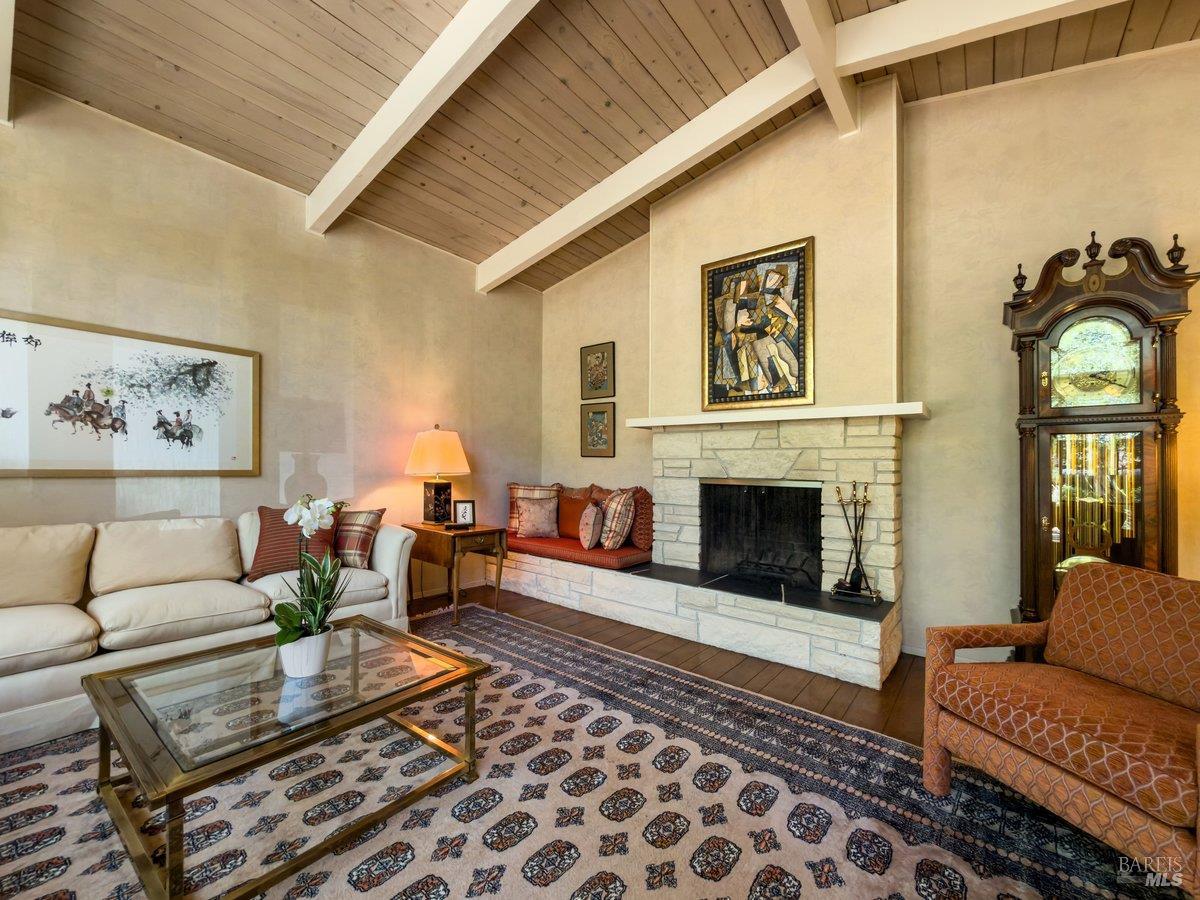 21 Dutch Valley Lane San Anselmo CA 94960