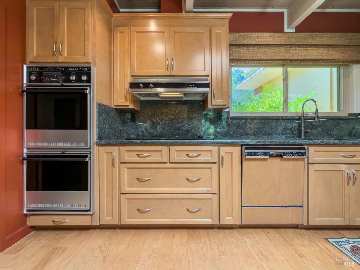 21 Dutch Valley Lane San Anselmo CA 94960