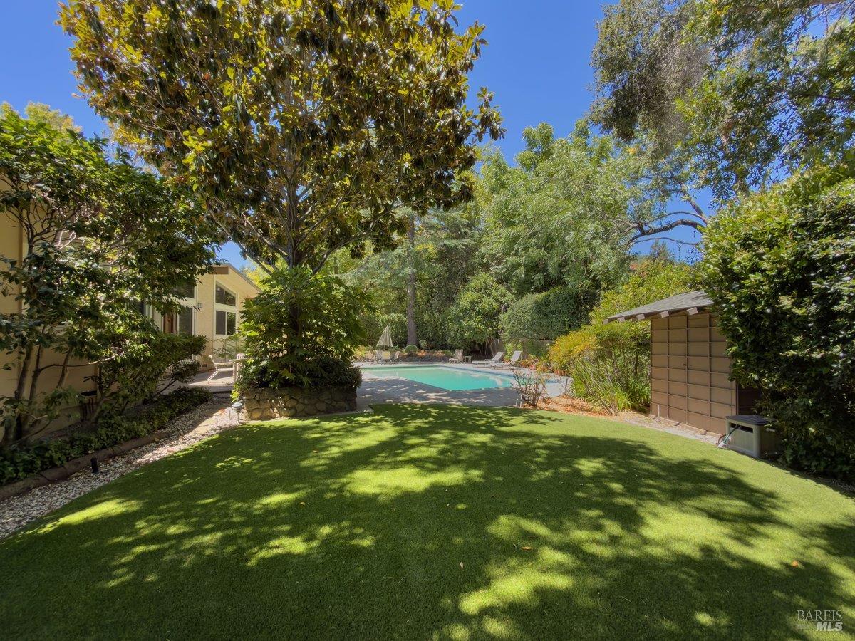 21 Dutch Valley Lane San Anselmo CA 94960