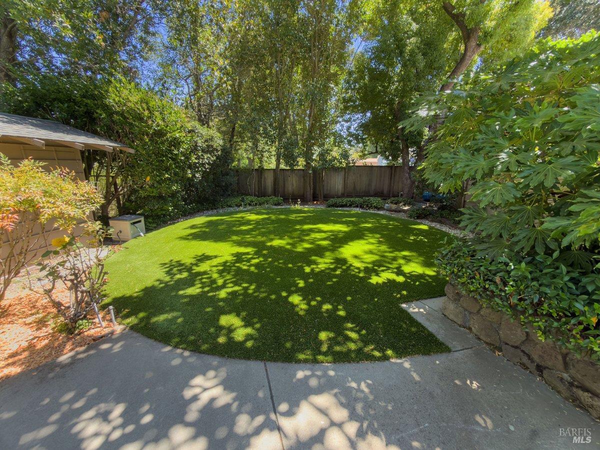 21 Dutch Valley Lane San Anselmo CA 94960