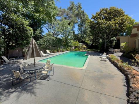 21 Dutch Valley Lane San Anselmo CA 94960