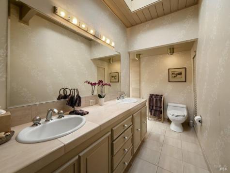 21 Dutch Valley Lane San Anselmo CA 94960