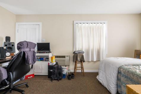 531-531 1/2 E Washington Street Petaluma CA 94952