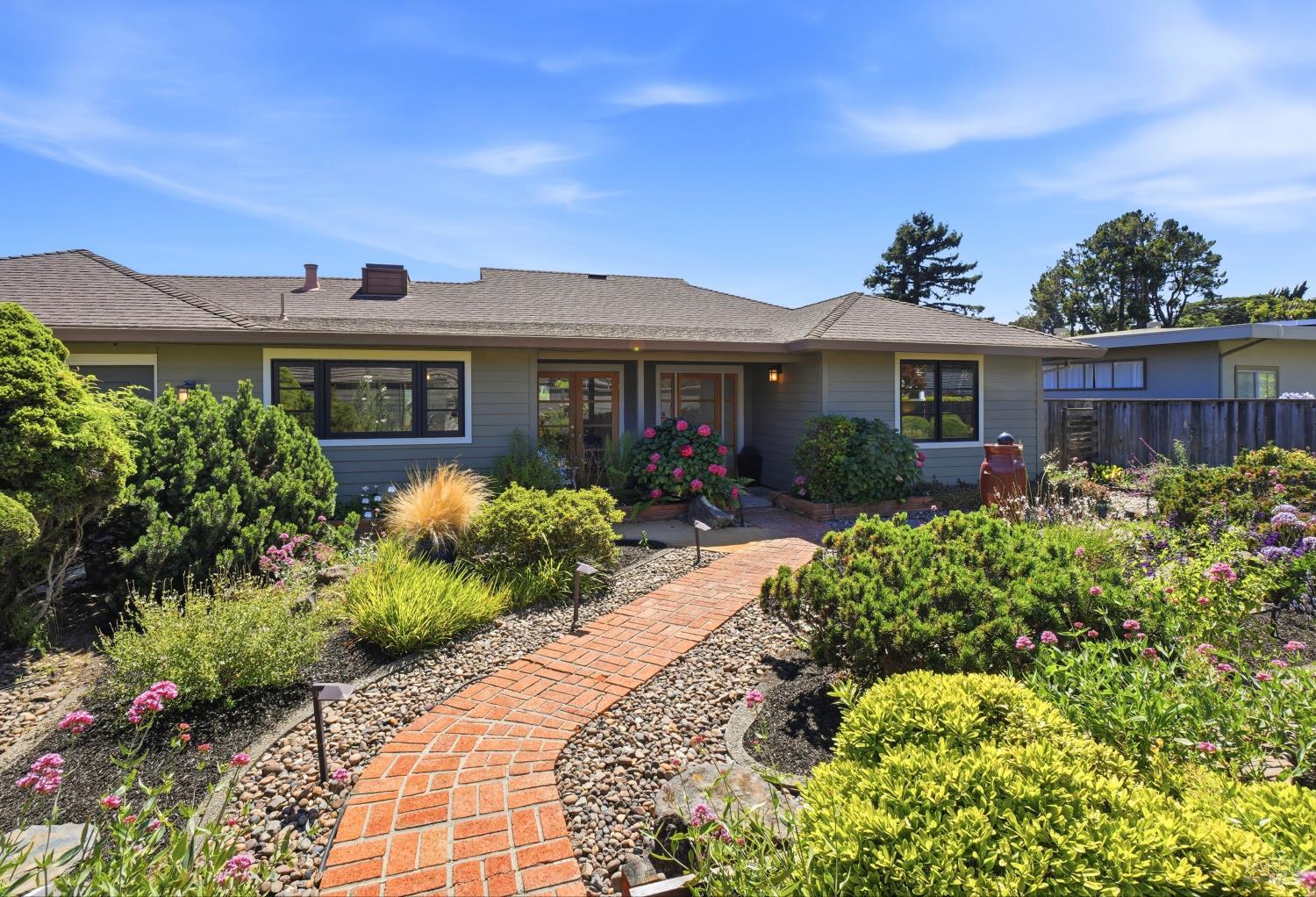 686 Hawthorne Drive Tiburon CA 94920