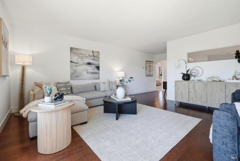 686 Hawthorne Drive Tiburon CA 94920