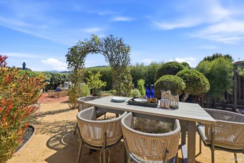 686 Hawthorne Drive Tiburon CA 94920