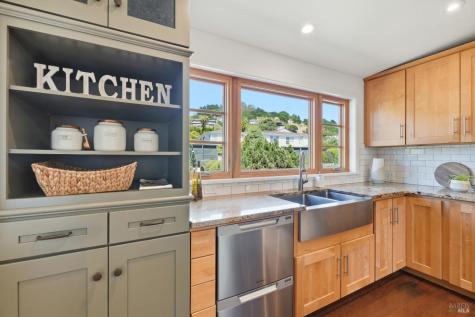 686 Hawthorne Drive Tiburon CA 94920