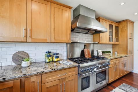 686 Hawthorne Drive Tiburon CA 94920
