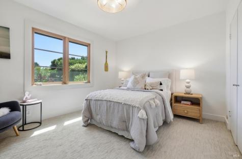 686 Hawthorne Drive Tiburon CA 94920