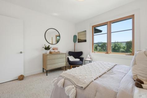 686 Hawthorne Drive Tiburon CA 94920