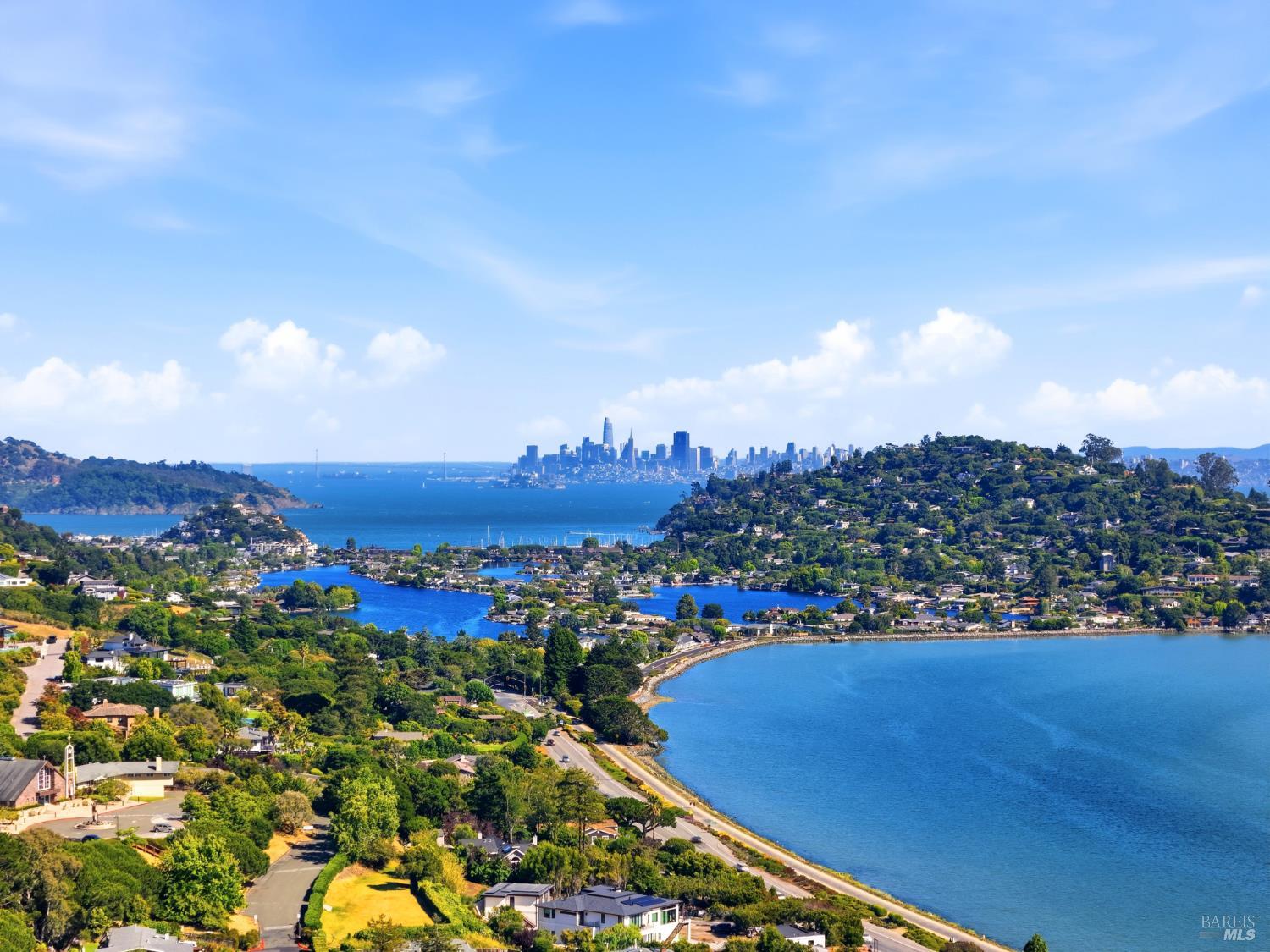 686 Hawthorne Drive Tiburon CA 94920