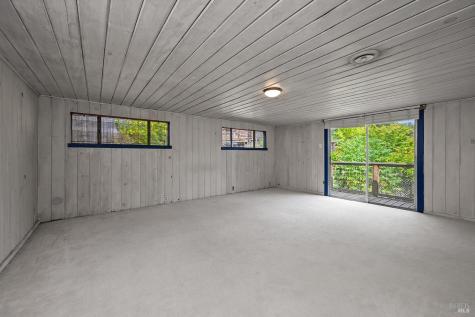 25-35 Linda Vista Terrace Petaluma CA 94952