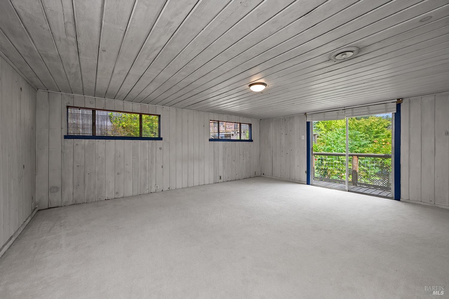 25-35 Linda Vista Terrace Petaluma CA 94952
