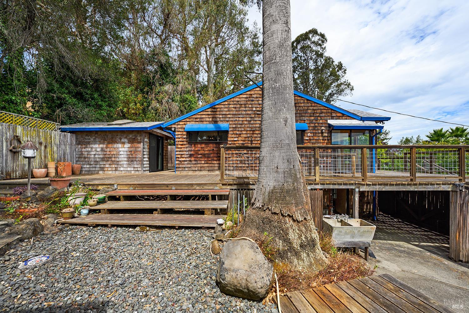 25-35 Linda Vista Terrace Petaluma CA 94952