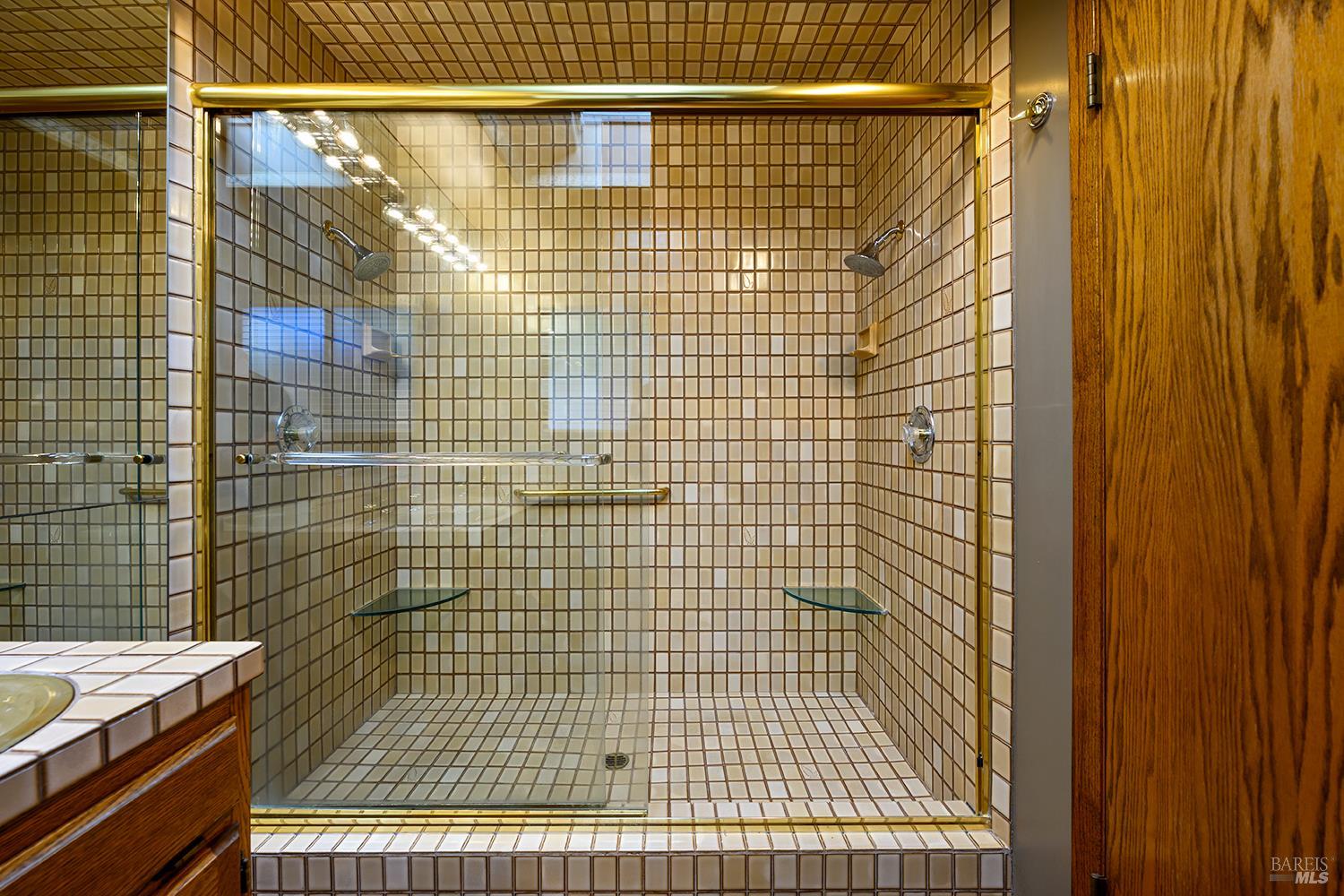 25-35 Linda Vista Terrace Petaluma CA 94952